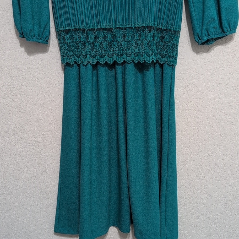 Good Times 80s Vintage Pleated Party Cocktail Dress Teal Size 8P Lace Detail - Picture 7 of 11
